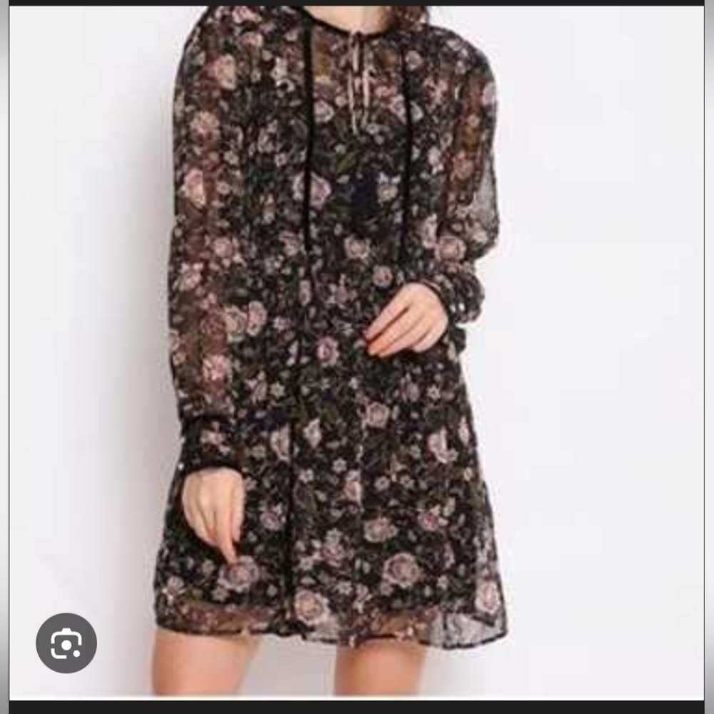 Zara Black Floral Long Sleeve Dress